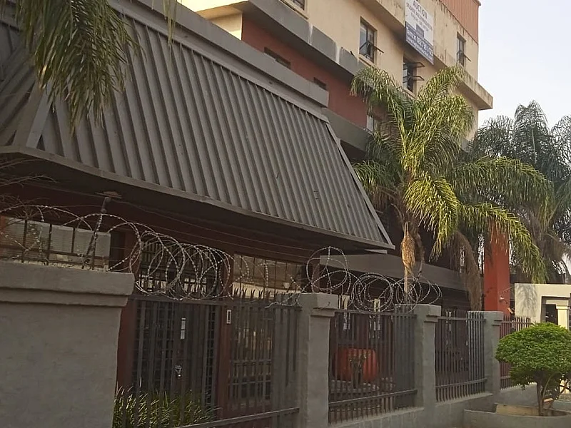 N° 9 - BLOC d'Appartements