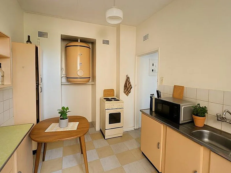 N° 3 - ENTREPRISE/COMMERCE