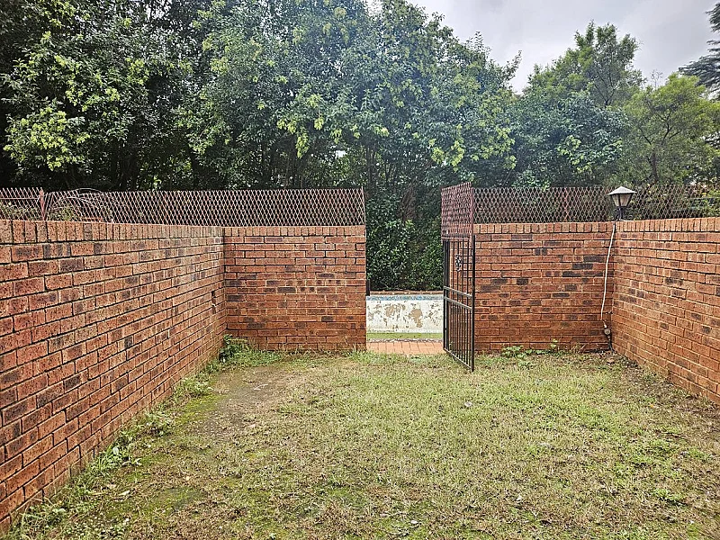 N° 19 - IMMEUBLE D'APPARTEMENTS