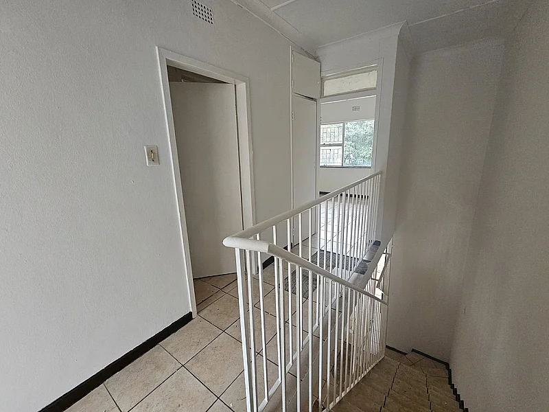 N° 19 - IMMEUBLE D'APPARTEMENTS