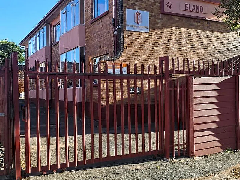 N° 20 - Complexe résidentiel  de 439 m² à vendre