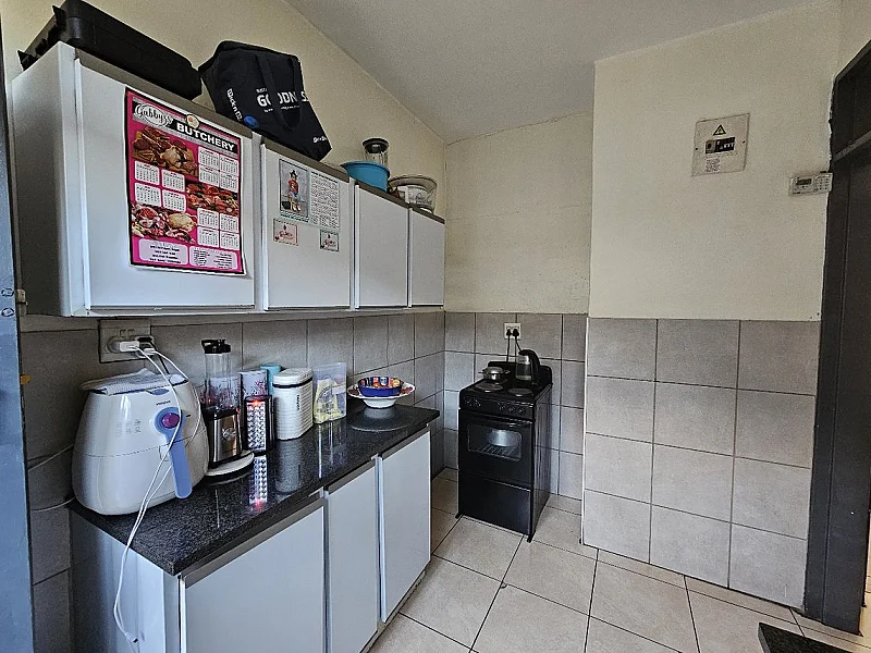 N°21 - IMMEUBLE D’APPARTEMENTS