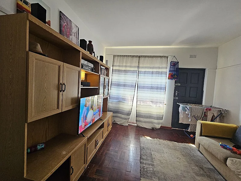 N°21 - IMMEUBLE D’APPARTEMENTS