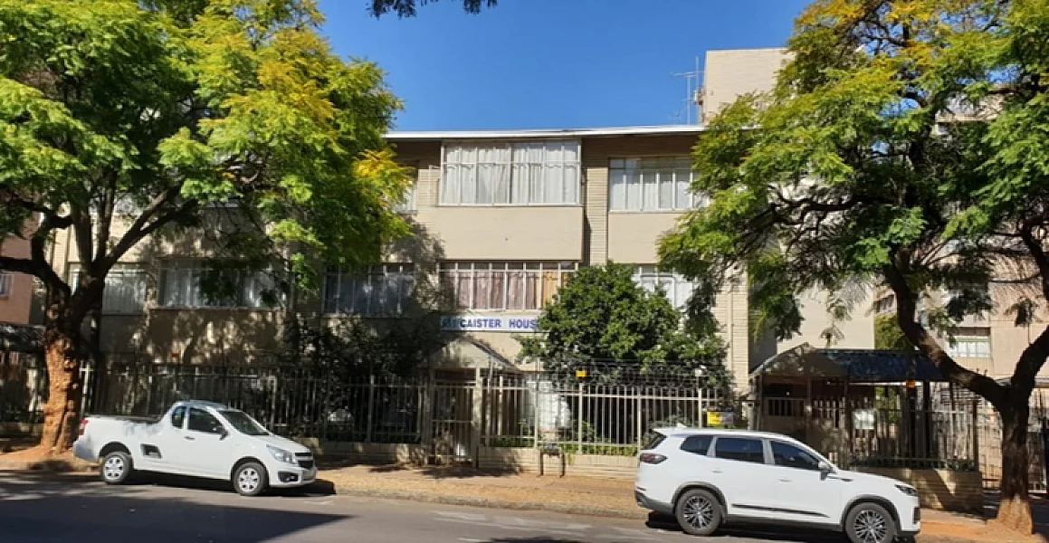 N° 26 - BLOC D'APPARTEMENTS