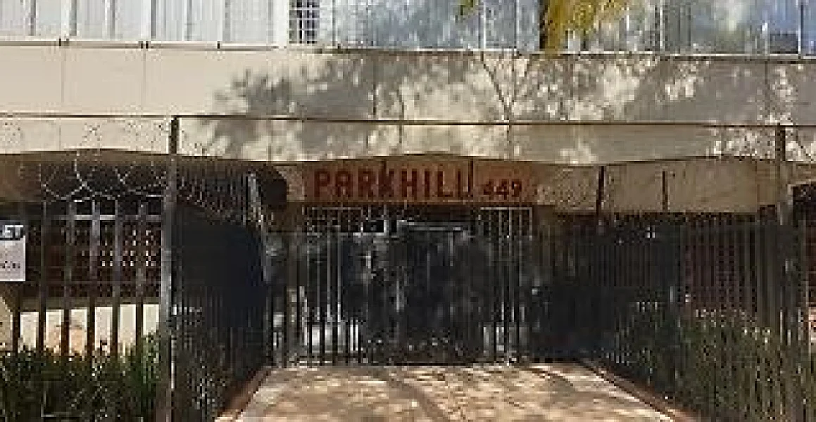 N° 16 - BLOC D'APPARTEMENTS