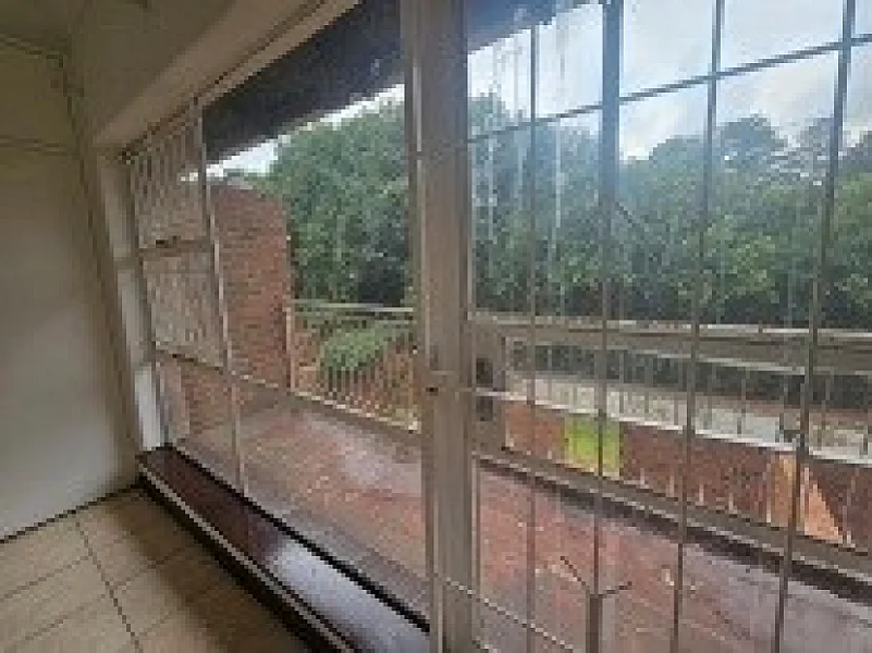 N° 27 - IMMEUBLE À VENDRE