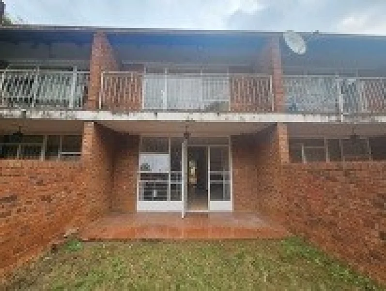 N° 27 - IMMEUBLE À VENDRE