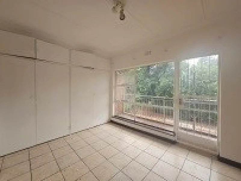 N° 27 - IMMEUBLE À VENDRE