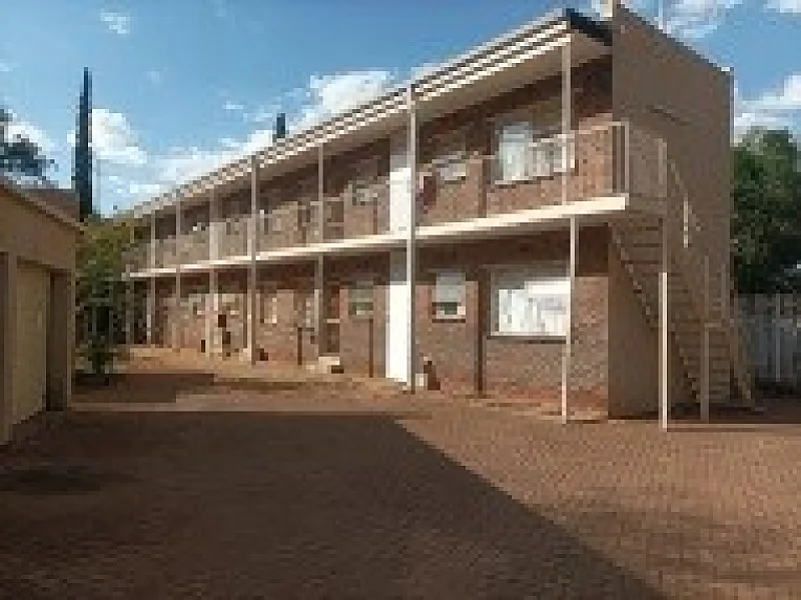 N° 28 - BLOC D'APPARTEMEMENTS