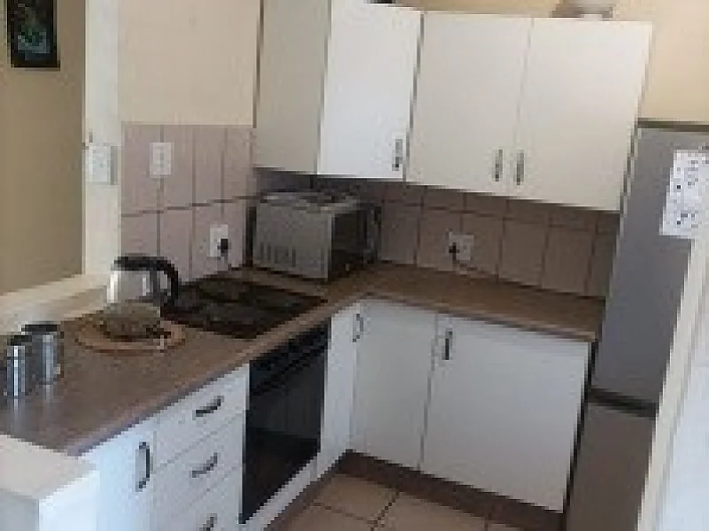 N° 28 - BLOC D'APPARTEMEMENTS