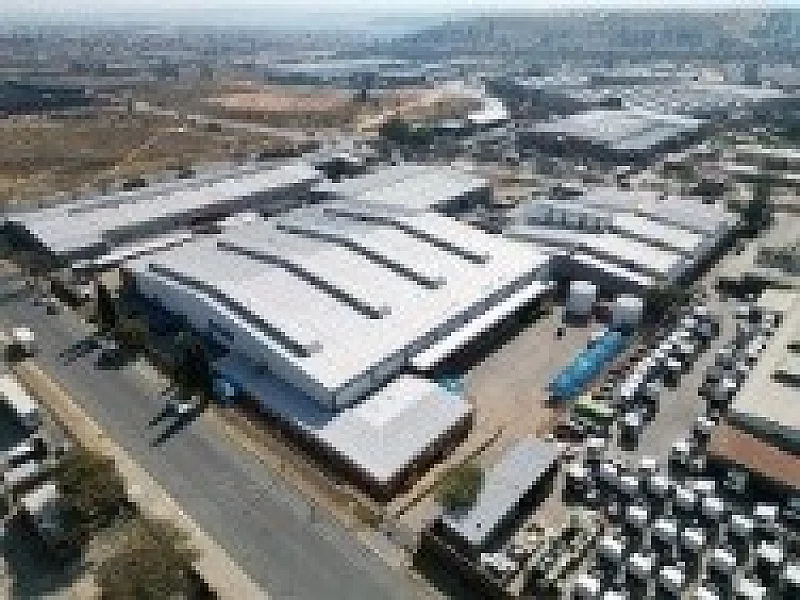 N° 32 ENTREPOT IMDUSTRIEL