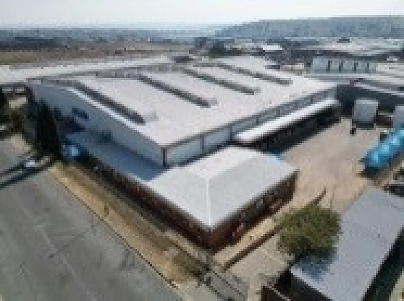 N° 32 ENTREPOT IMDUSTRIEL