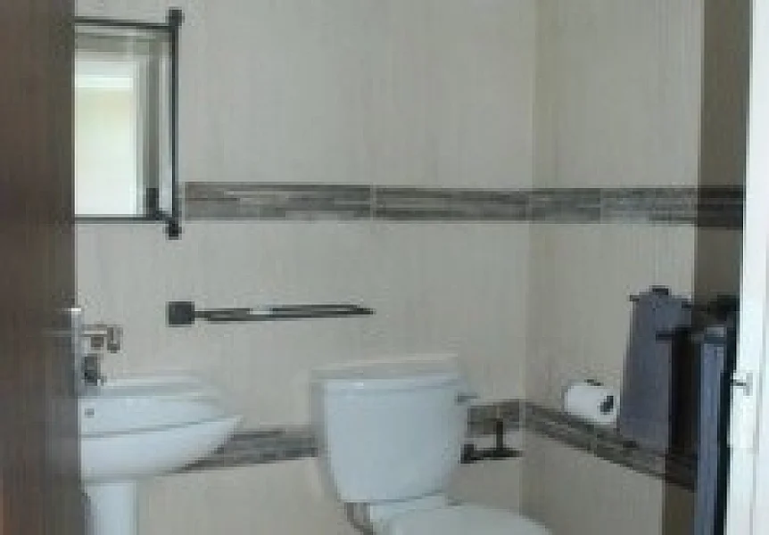 N° 33  COMPLEXE HOTELIER