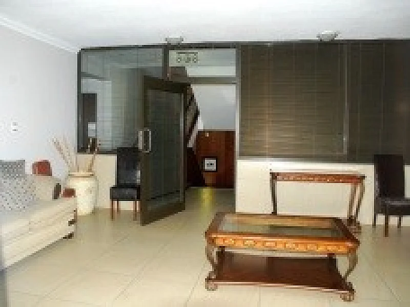 N° 33  COMPLEXE HOTELIER