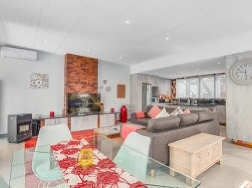 N° 34 IMMEUBLE A VENDRE