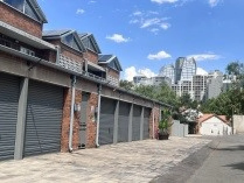 N° 34 IMMEUBLE A VENDRE