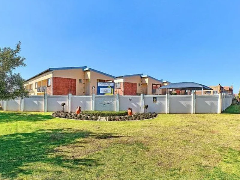 N° 11 - Immeuble d’appartements